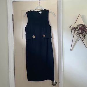 Black dress Cache size 4